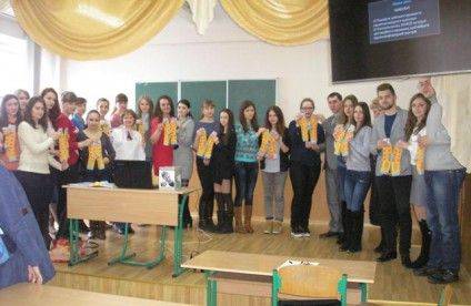 До акції долучились студенти та колектив Черкаського національного університету імені Богдана Хмельницького