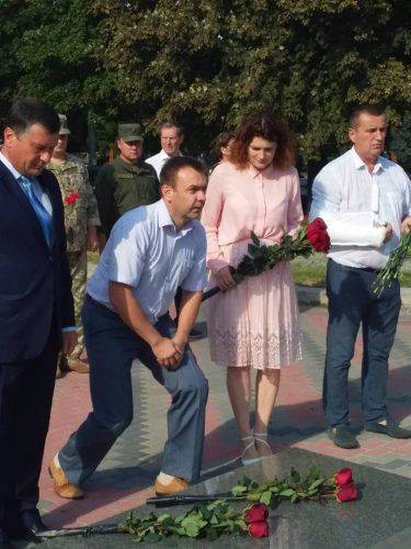У Черкасах вшанували пам'ять воїнів загиблих в АТО та Іловайському котлі (фото)