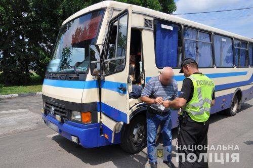 Поліція виявила майже півтисячі порушень у перевізників Черкащини