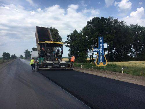 На Черкащині завершується поточний середній ремонт доріг (фото)