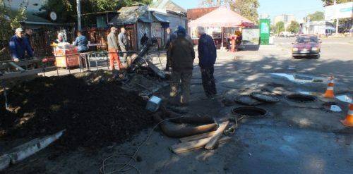 Черкаські комунальники готують мережі до опалювального сезону (відео)