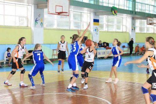 Черкаські баскетболістки почали сезон з чотирьох перемог (фото)