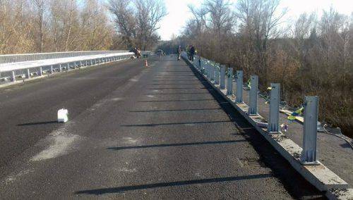На Черкащині завершується ремонт мосту через річку Рось