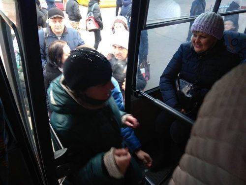 Рятувальники долучилися до Черкаського флешмобу #підвезу