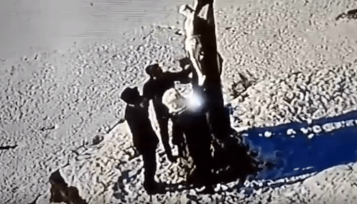 У мережі з'явилося відео моменту пошкодження православного хреста в Умані (відео)