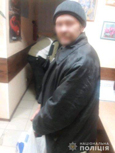 На Черкащині чоловік намагався пограбувати магазин, щоб докупити алкоголь (відео)