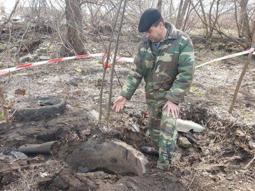 Вандали у Черкасах обікрали каналізаційний колодязь (фото)