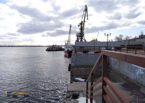 Дніпро без пароплавів: чому через Черкаси не ходить пасажирський річковий транспорт