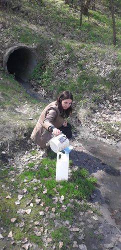 На Черкащині невідомі скидали неочищені стічні води до Дніпра (фото, відео)