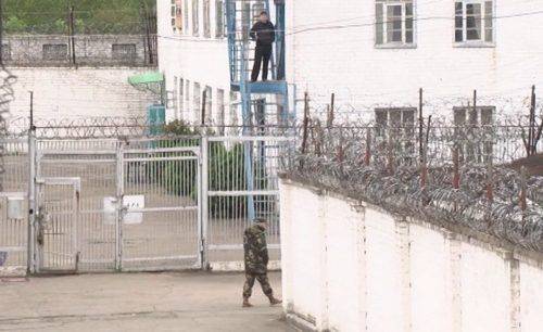 Рідні ув’язнених черкаської колонії розповіли подробиці масових знущань (фото, відео)