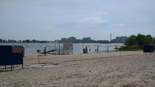 Приватні чи комунальні: у Черкасах перевірили готовність пляжів до купального сезону (фото)