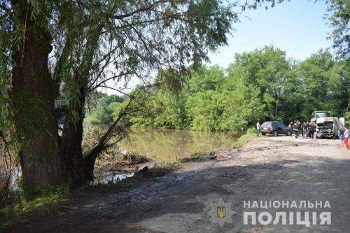 Хімікати, які потрапили в річку на Черкащині, були викрадені: відкрито кримінальне провадження (фото)