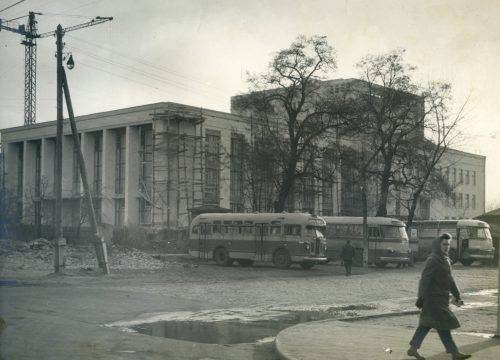 Черкащанам розповіли цікаві факти про сквер "Юність" (фото)