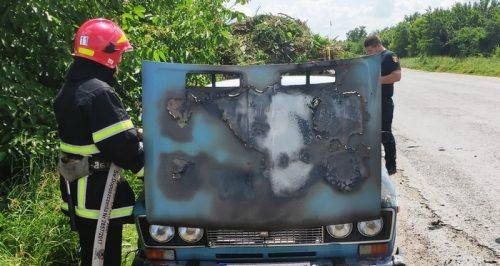 На Черкащині під час руху загорівся автомобіль (фото)