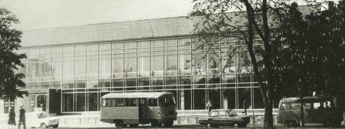 Черкащанам розповіли, якими були автобуси й зупинки 55 років тому (фото)