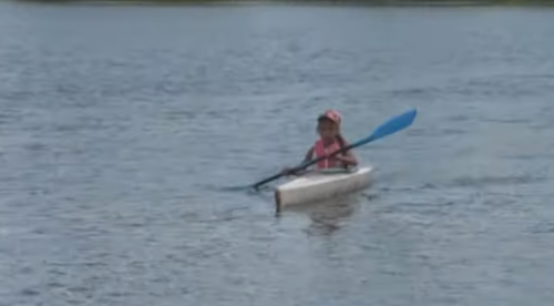 У Черкасах вийшли на воду найменші вихованці школи веслування (відео)