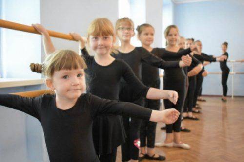 На Черкащині відкрили оновлений танцклас для дітей (фото)