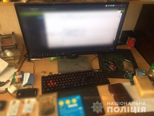 На Черкащині 19-річний юнак "зламував" чужі комп'ютери (фото)