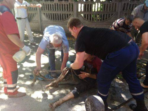 На Черкащині в колодязі двоє працівників "Водоканалу" втратили свідомість (фото)