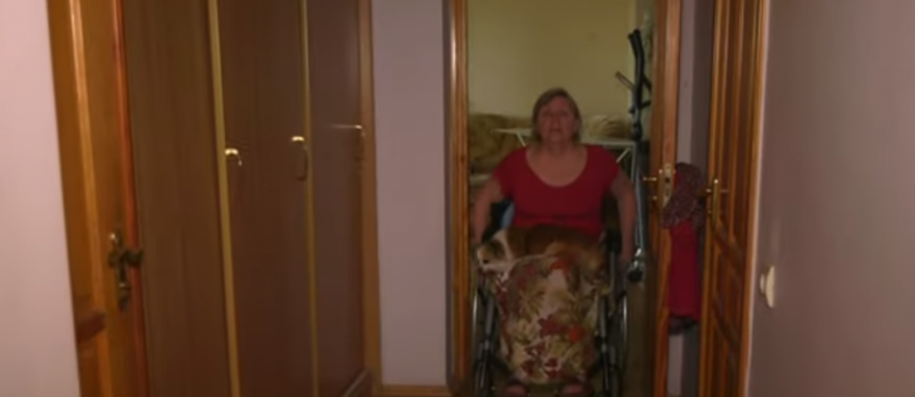 Черкащанка з інвалідністю виборює право повноцінно жити у квартирі після розлучення (відео)