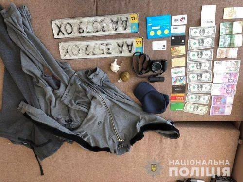 Масштабна спецоперація: поліція одночасно затримала учасників банди у Києві, Вінниці та на Черкащині