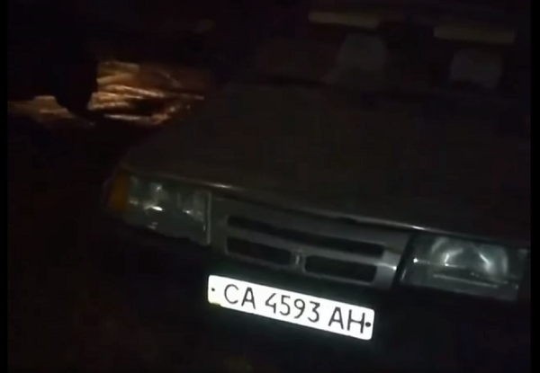 На Київщині знайшли автівку з черкаською реєстрацією, яка знаходиться в розшуку (відео)